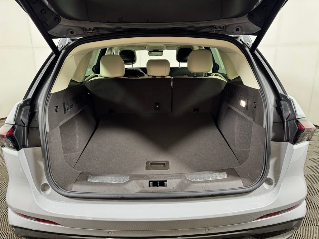 New 2026 Lincoln Nautilus Black Label w/ Jet Appearance Package AWD/4WD image 61