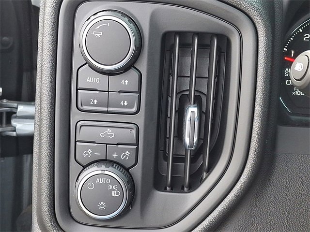 Used 2023 Chevrolet Silverado 1500 Custom Trail Boss image 24