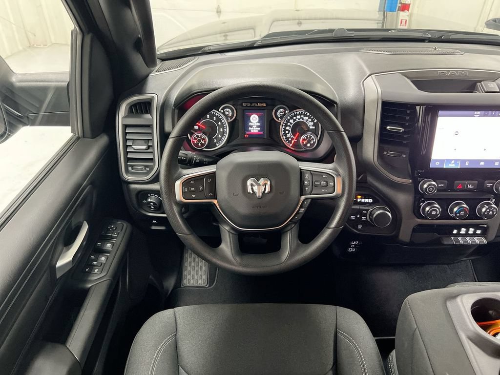 New 2026 RAM 1500 Express AWD/4WD image 11
