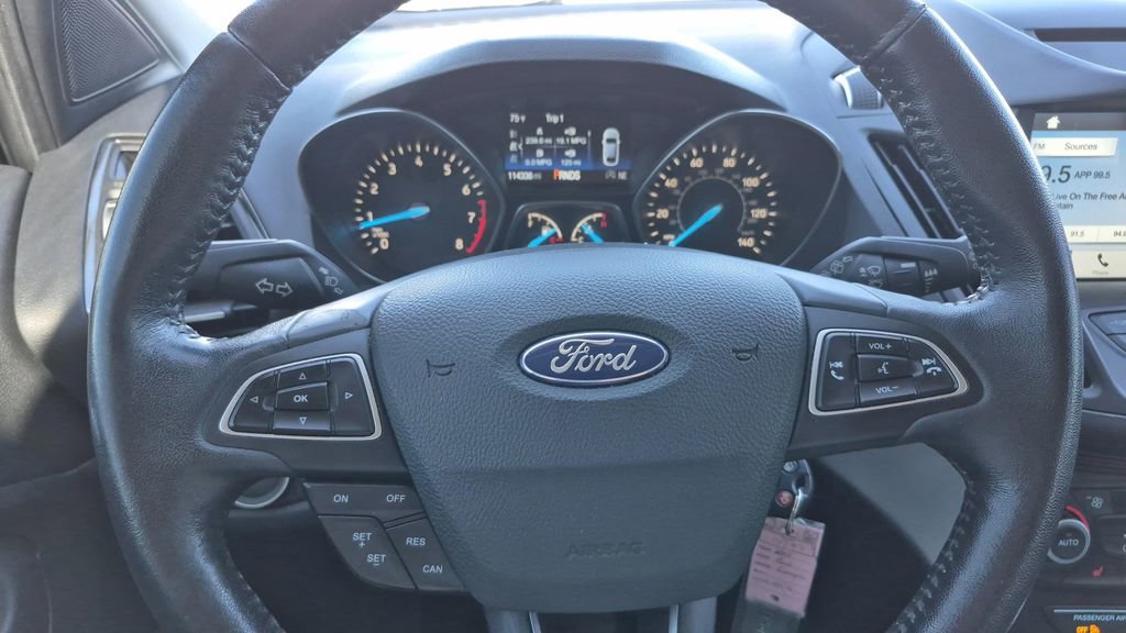 Used 2018 Ford Escape SEL image 21