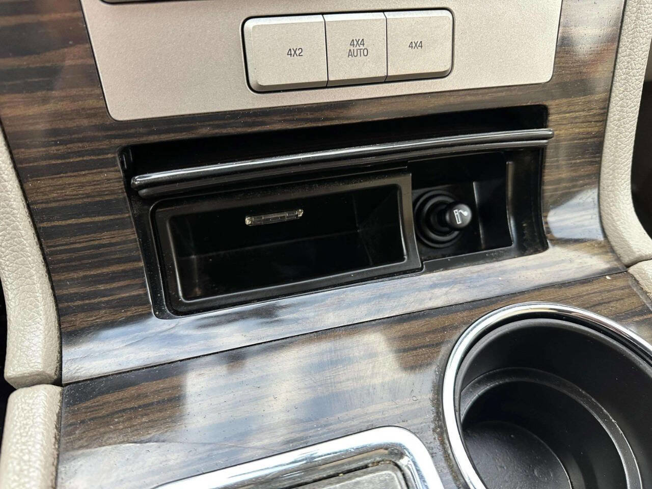 Used 2008 Lincoln Navigator L 4WD image 52