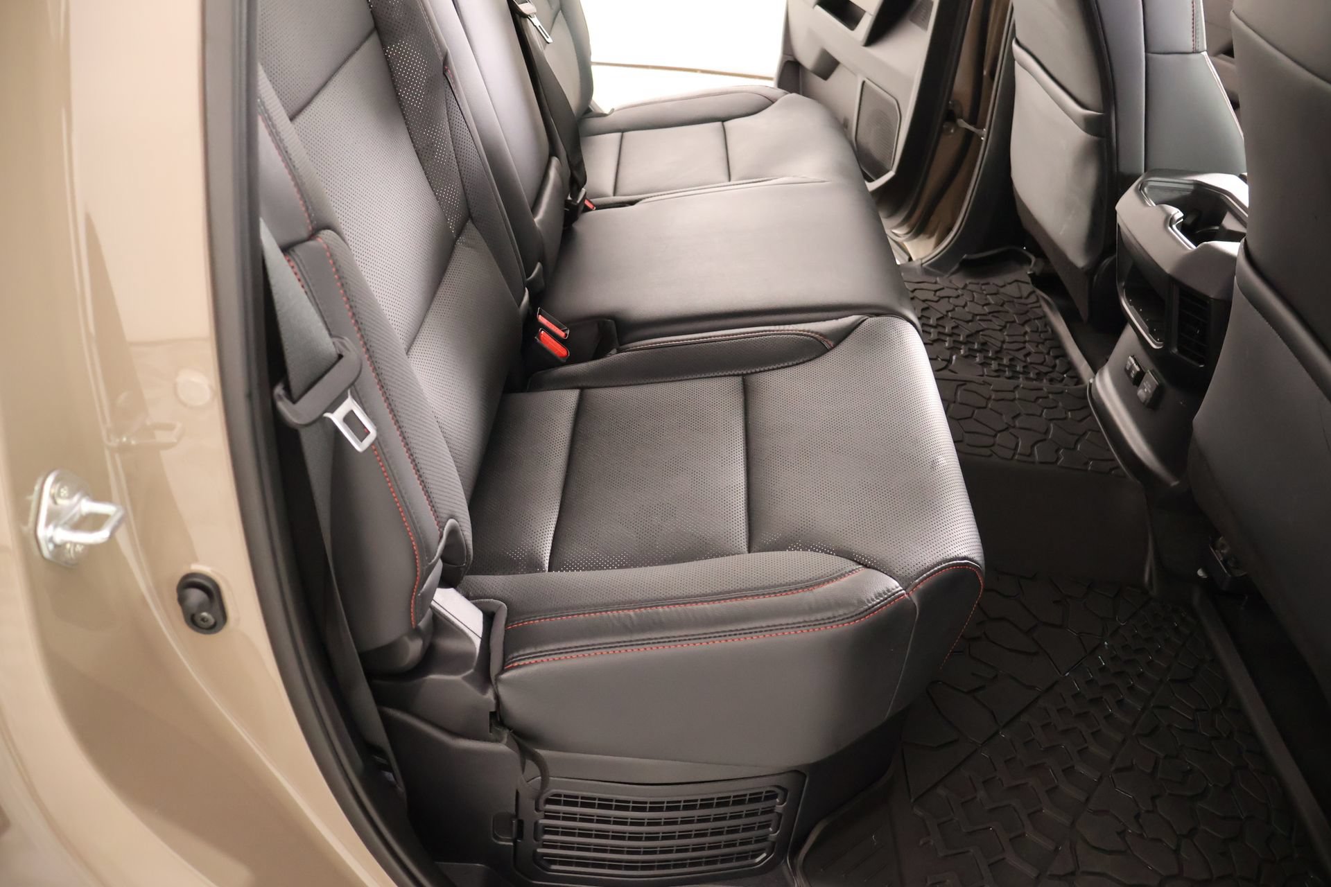 Used 2025 Toyota Tundra TRD Pro AWD/4WD image 15
