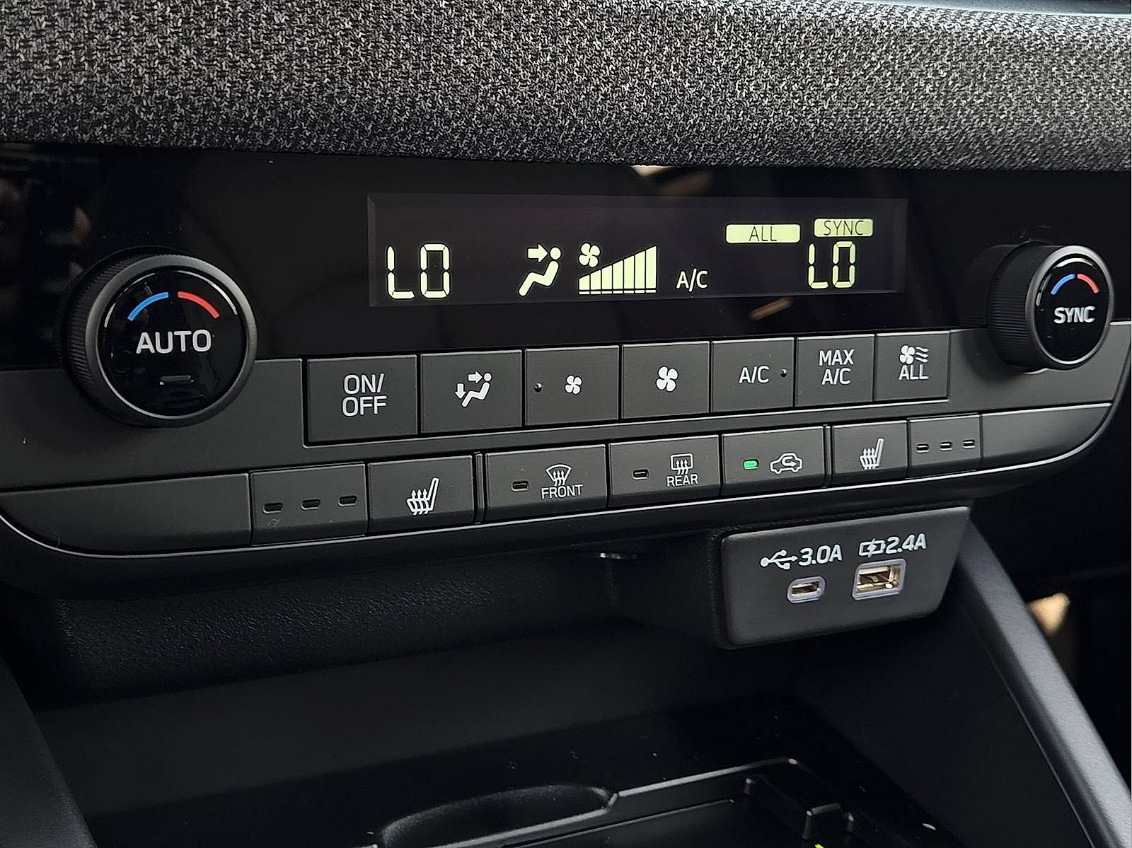 New 2026 Subaru Outback Premium AWD/4WD image 16