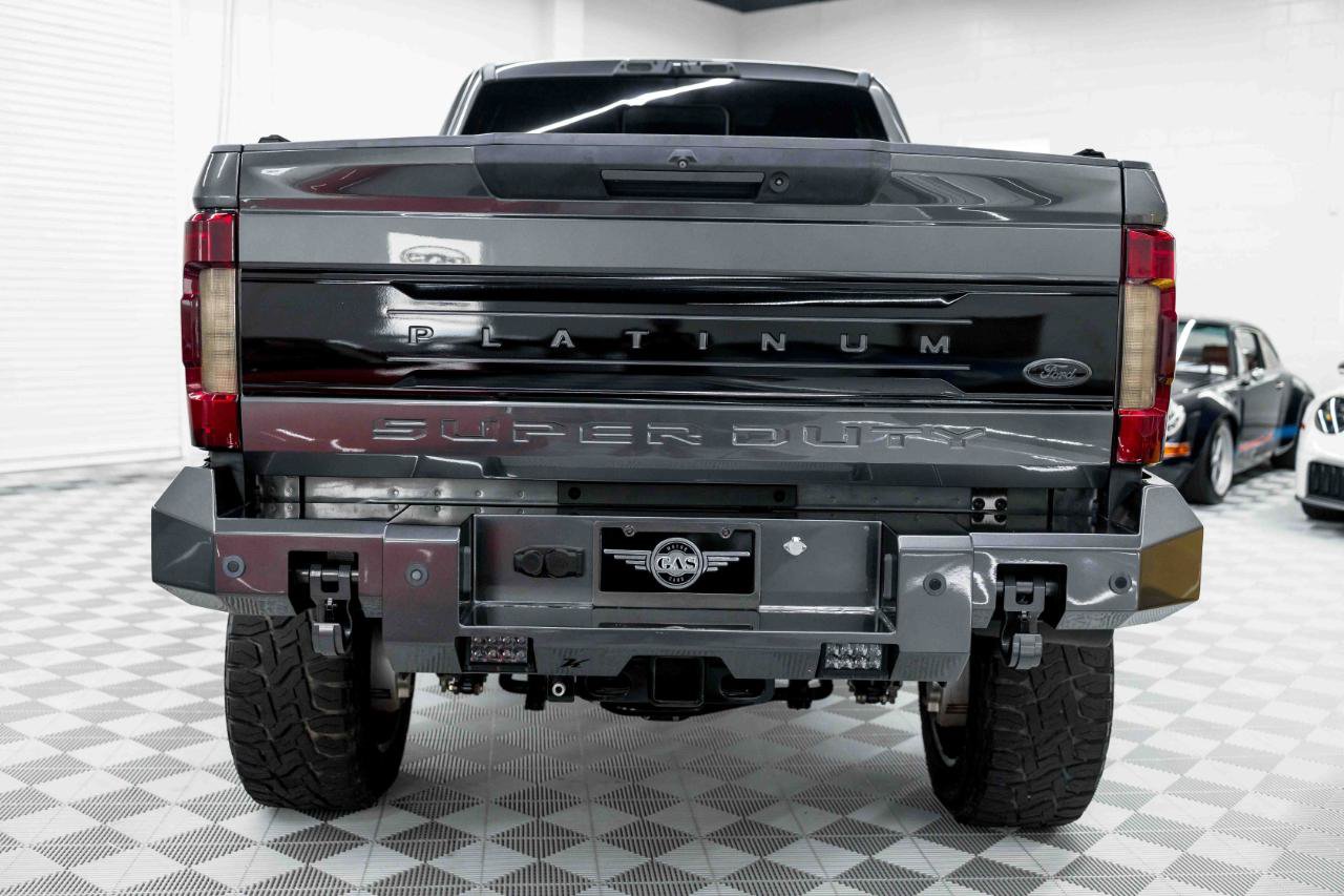 Used 2017 Ford F250 Platinum w/ Platinum Ultimate Package AWD/4WD image 8
