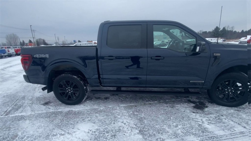 Used 2024 Ford F150 Platinum image 9