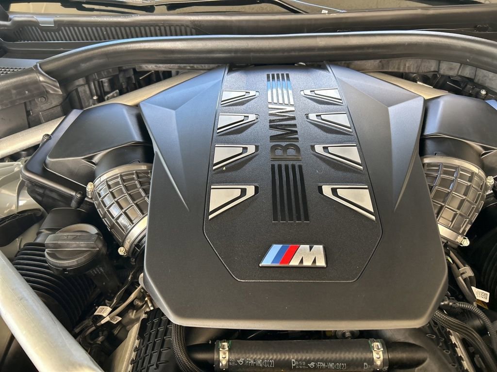 Used 2024 BMW X5 xDrive40i w/ M Sport Package image 12