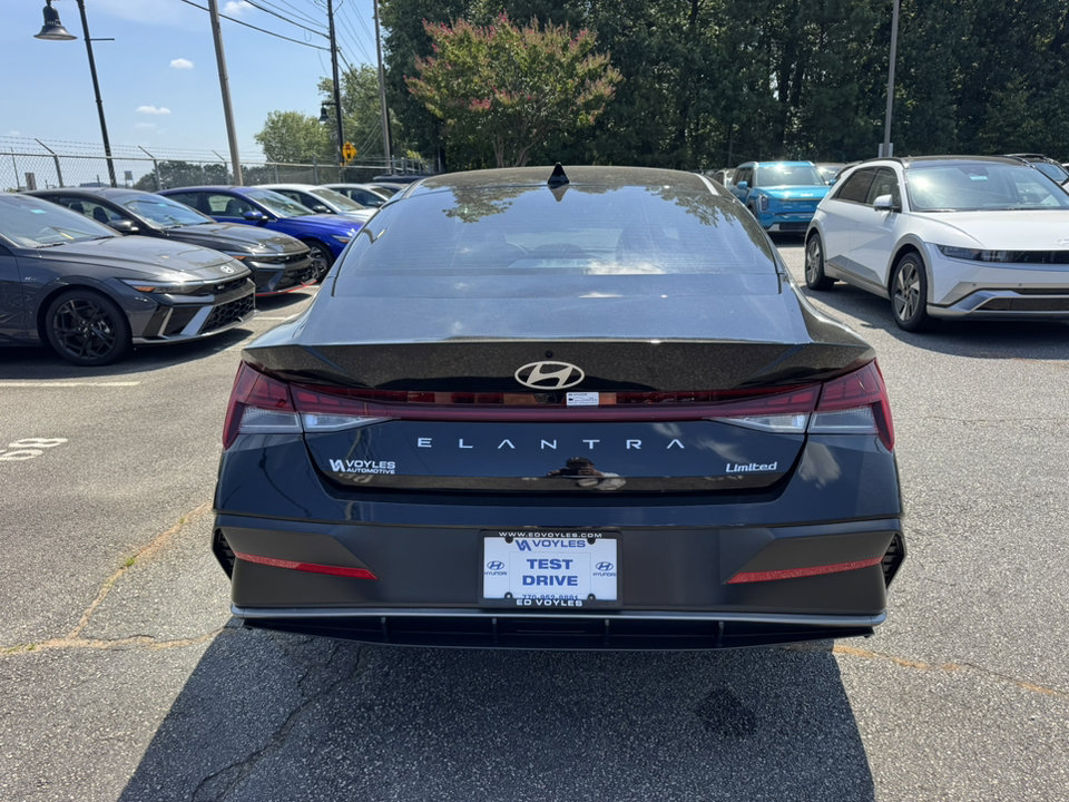 New 2025 Hyundai Elantra Limited w/ Cargo Package image 6