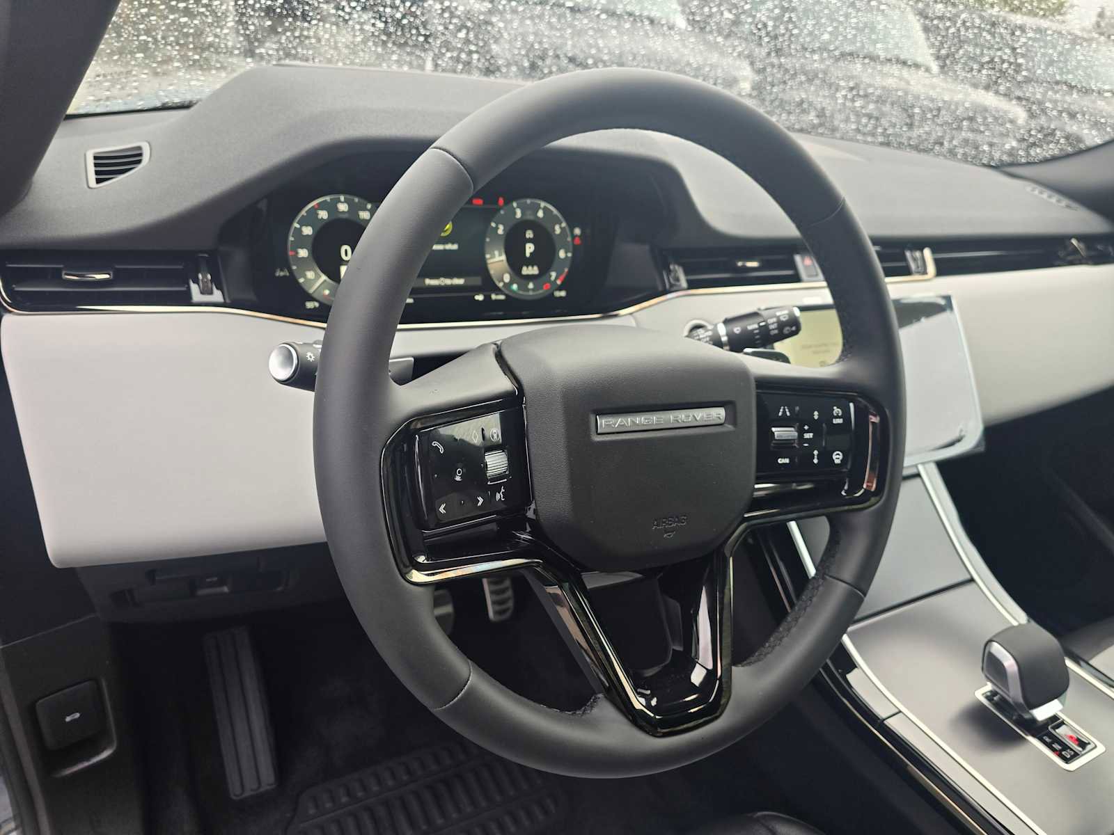 New 2026 Land Rover Range Rover Evoque Dynamic SE AWD/4WD image 26