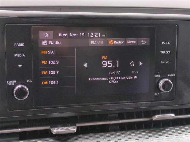 Used 2024 Kia Carnival LX image 14