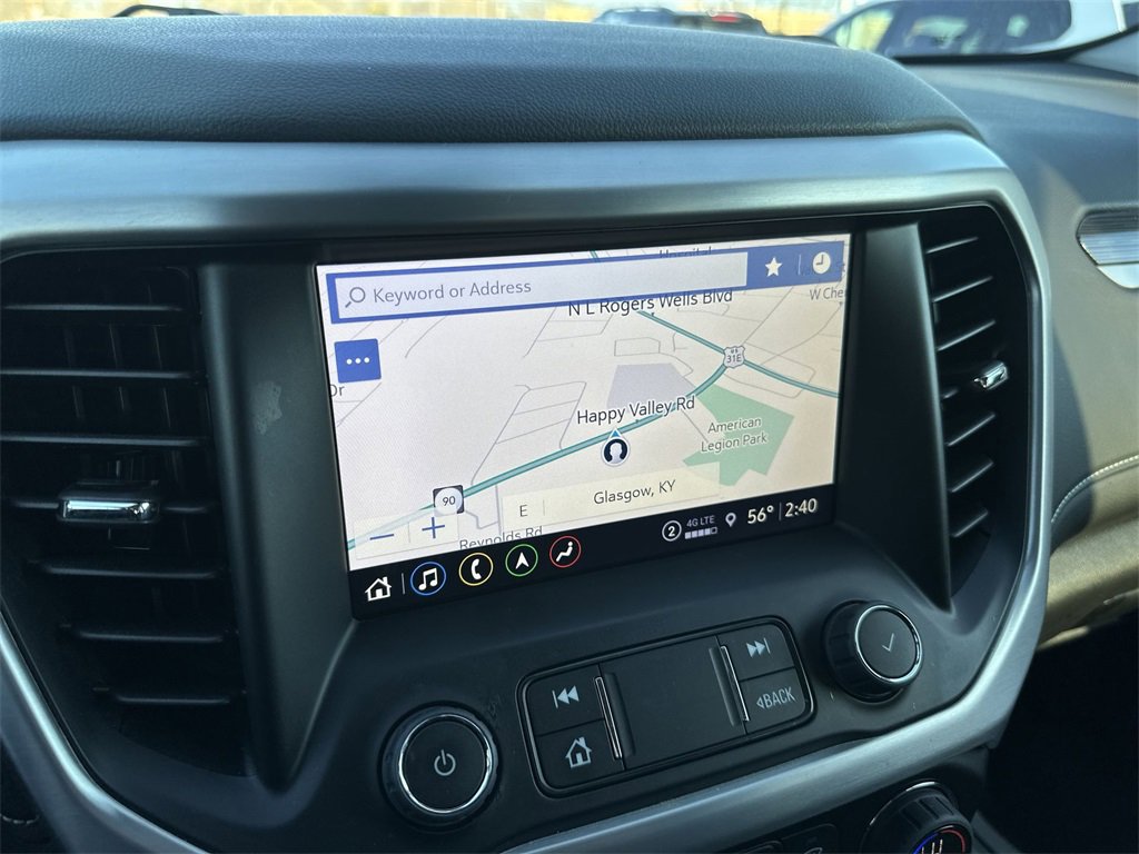 Used 2023 GMC Acadia SLT w/ Preferred Package image 18