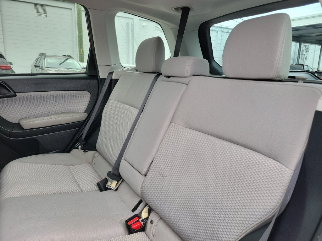 Used 2018 Subaru Forester 2.5i Premium AWD/4WD image 10