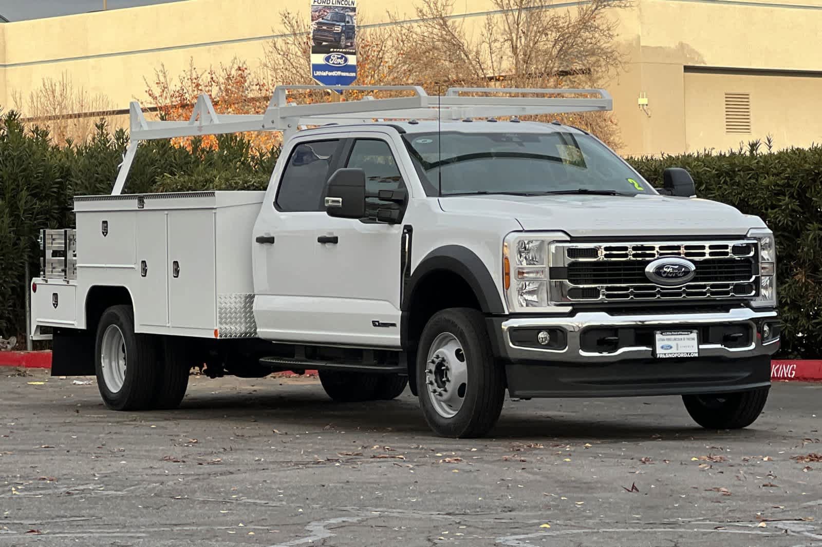 New 2026 Ford F550 4x4 Crew Cab Super Duty image 10