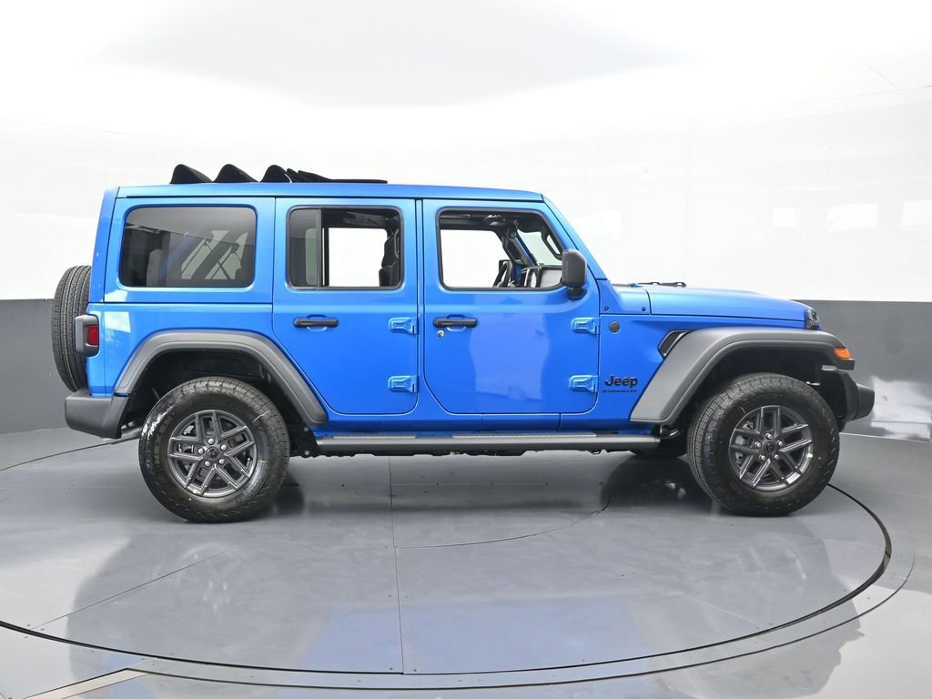 Used 2025 Jeep Wrangler Unlimited Sport AWD/4WD image 7