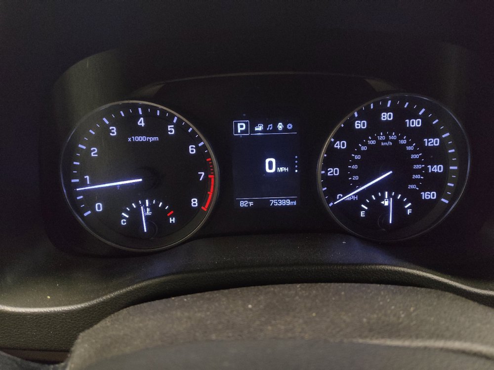 Used 2018 Hyundai Elantra Limited FWD image 23