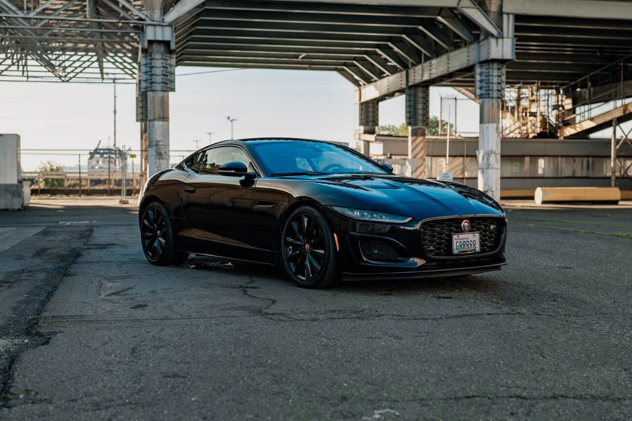 Used 2021 Jaguar F-TYPE R image 18