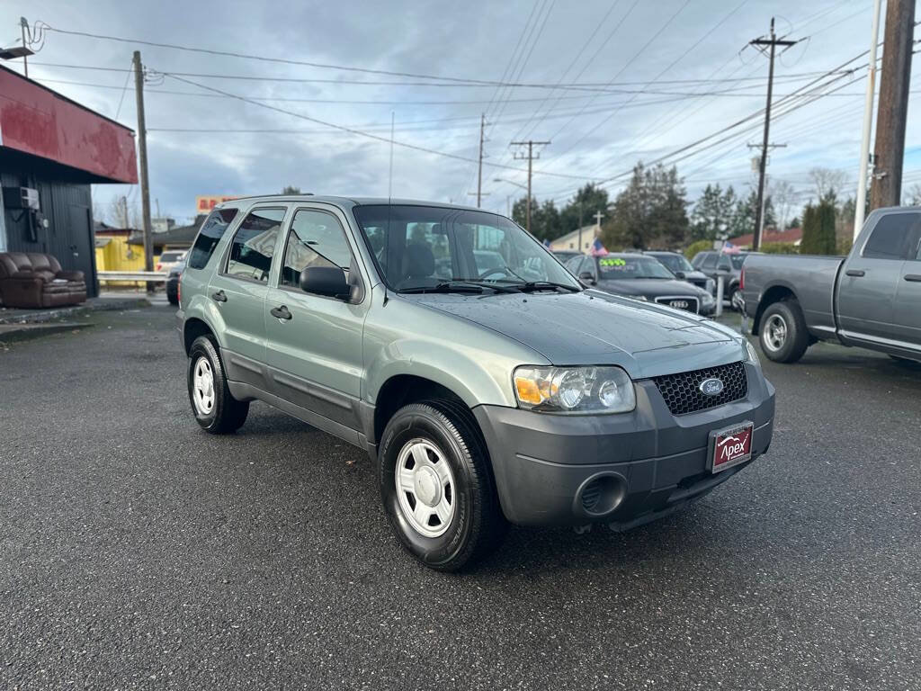 Used 2006 Ford Escape XLS image 3