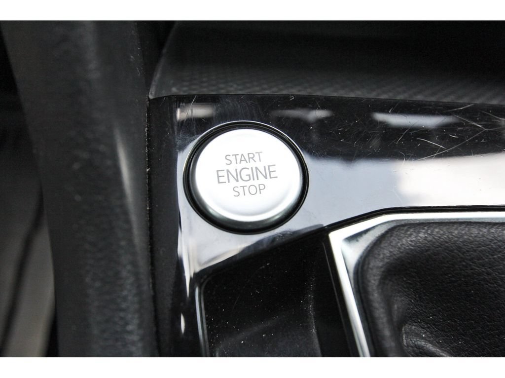Certified 2024 Volkswagen Taos S AWD/4WD image 30