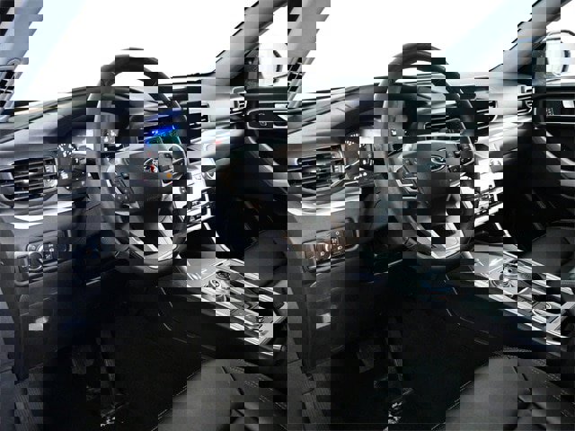 Certified 2023 Ford Explorer XLT w/ Equipment Group 202A image 15