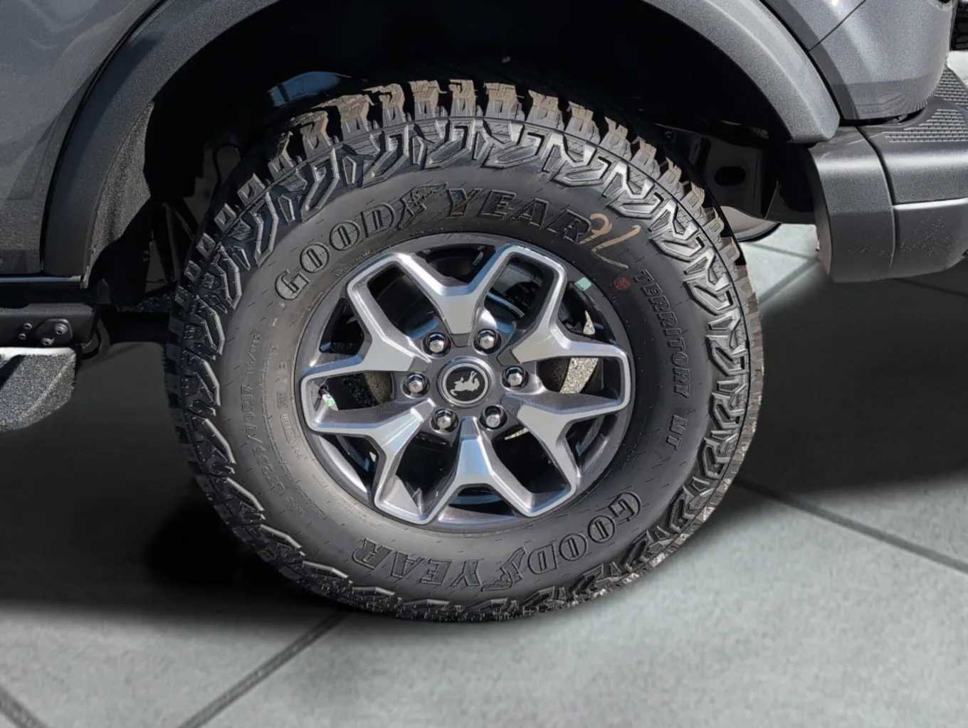 New 2025 Ford Bronco Badlands image 17