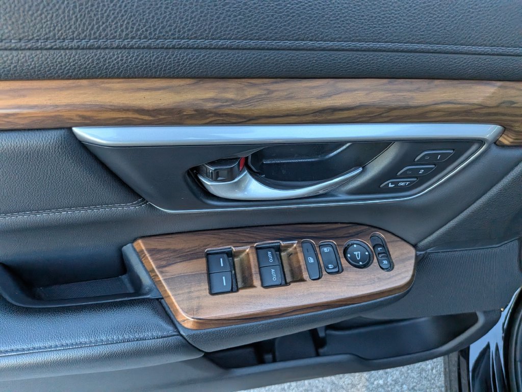 Used 2020 Honda CR-V EX-L image 10