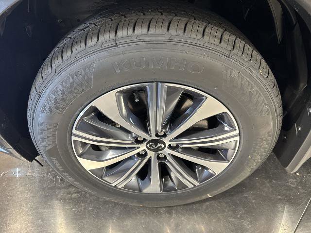 Certified 2025 INFINITI QX60 Pure image 10