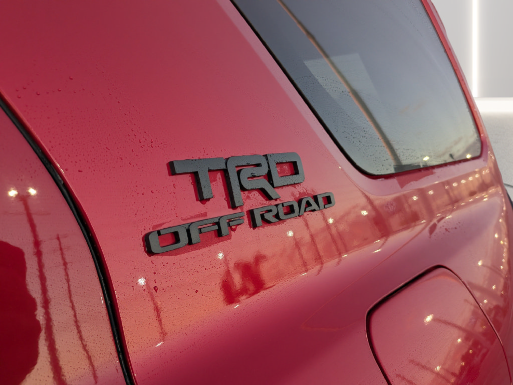 Used 2026 Toyota 4Runner TRD Off-Road Premium AWD/4WD image 8