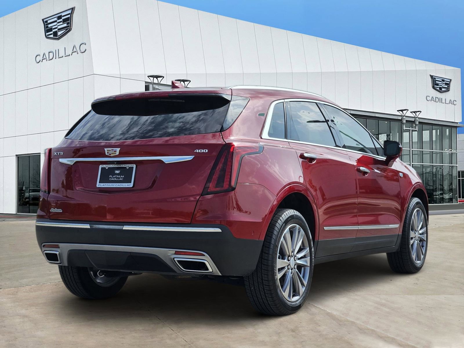 New 2026 Cadillac XT5 Premium Luxury w/ Driver Assist Package FWD image 5