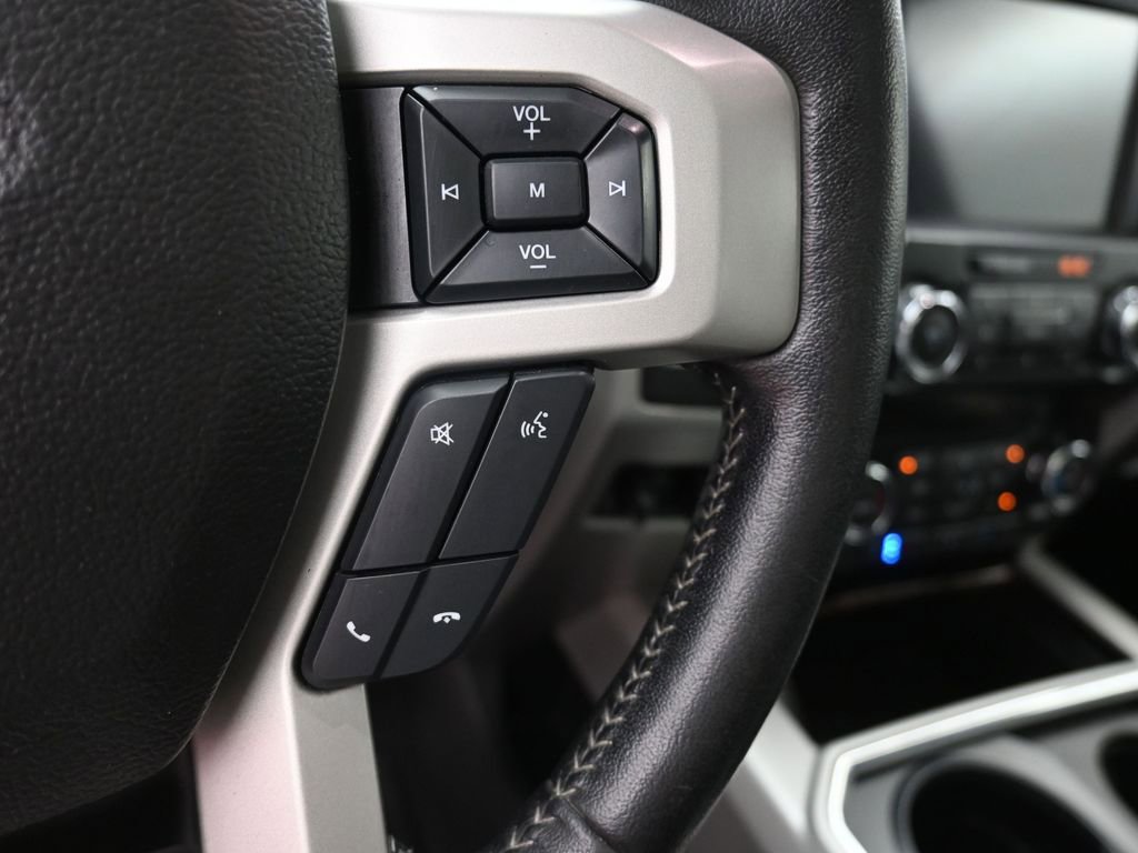 Used 2019 Ford F250 Lariat w/ Lariat Ultimate Package AWD/4WD image 32
