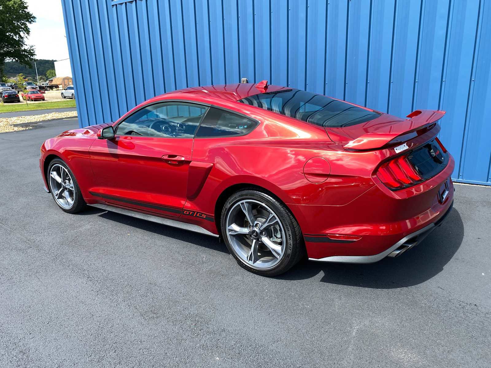 Used 2022 Ford Mustang GT Premium w/ Equipment Group 401A image 3