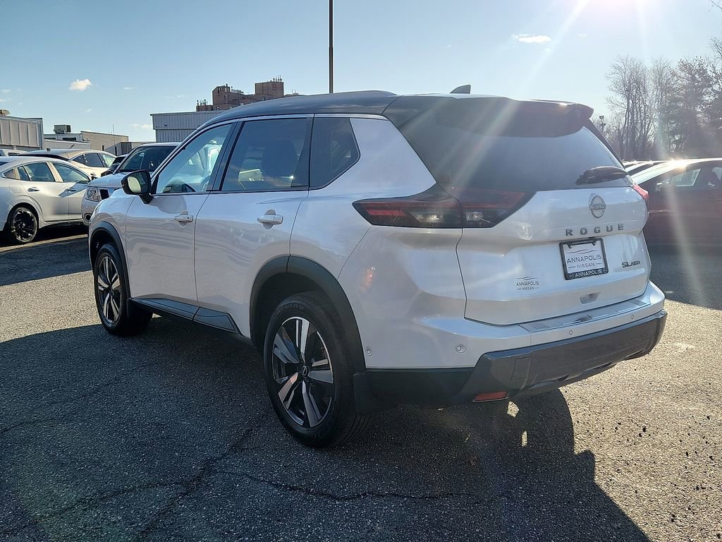 Certified 2025 Nissan Rogue SL image 5