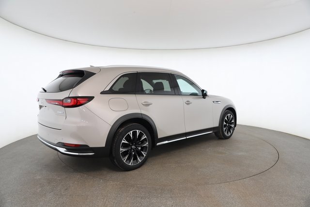 Used 2024 MAZDA CX-90 Plug-In Hybrid w/ Premium Pkg image 18