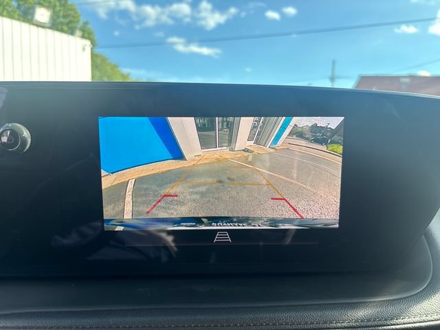 Used 2024 Buick Encore GX Avenir w/ Avenir Convenience Package AWD/4WD image 19