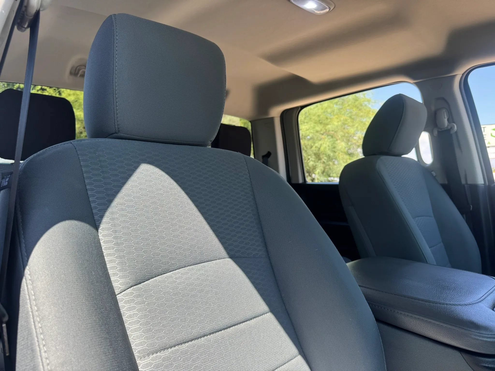 Used 2017 RAM 3500 Tradesman w/ Chrome Appearance Group AWD/4WD image 33