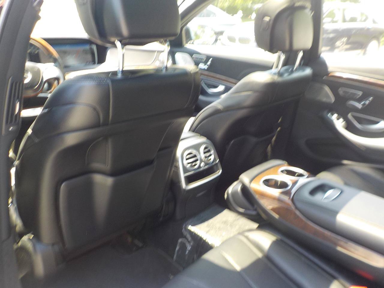 Used 2017 Mercedes-Benz S 550 4MATIC Sedan image 29