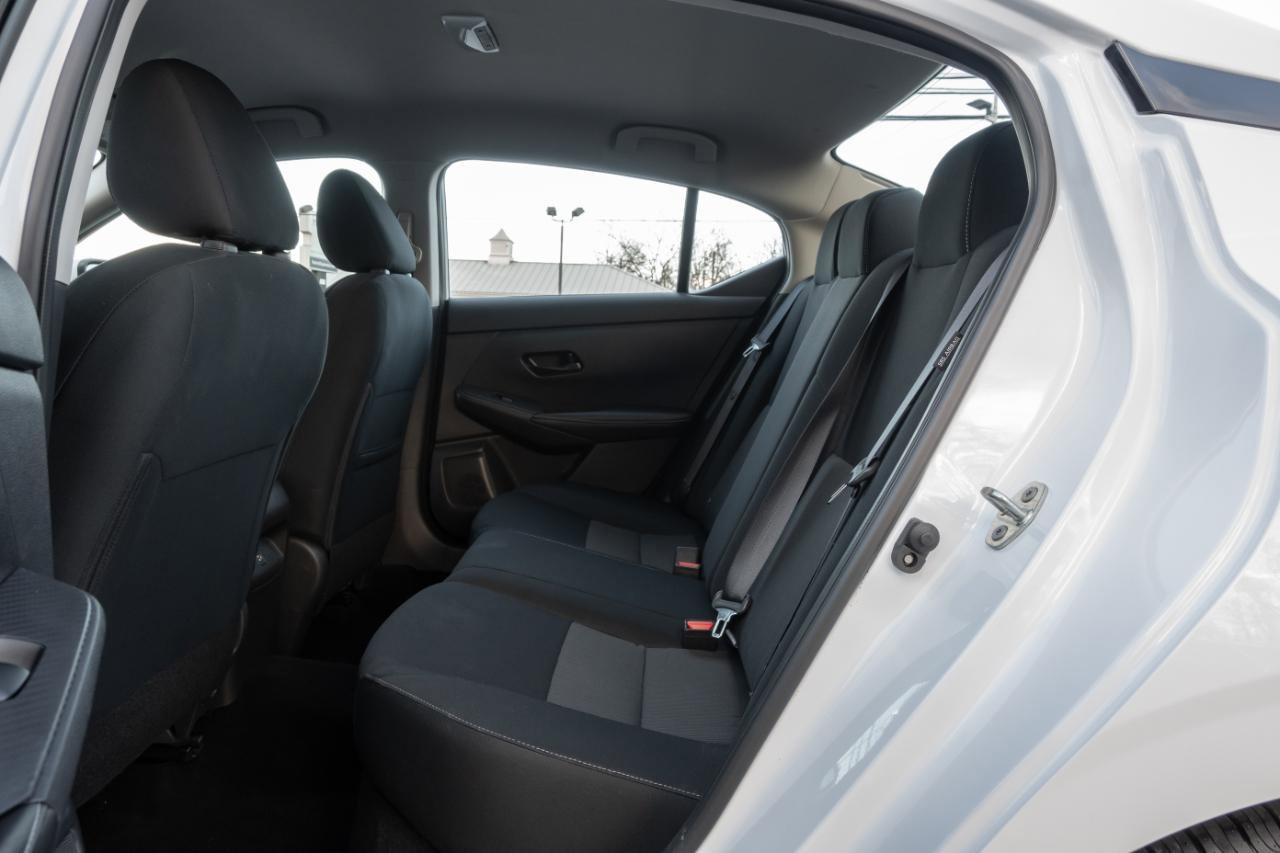 Used 2024 Nissan Sentra SV image 16