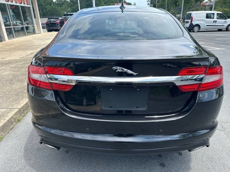 Used 2013 Jaguar XF 3.0 AWD/4WD image 5