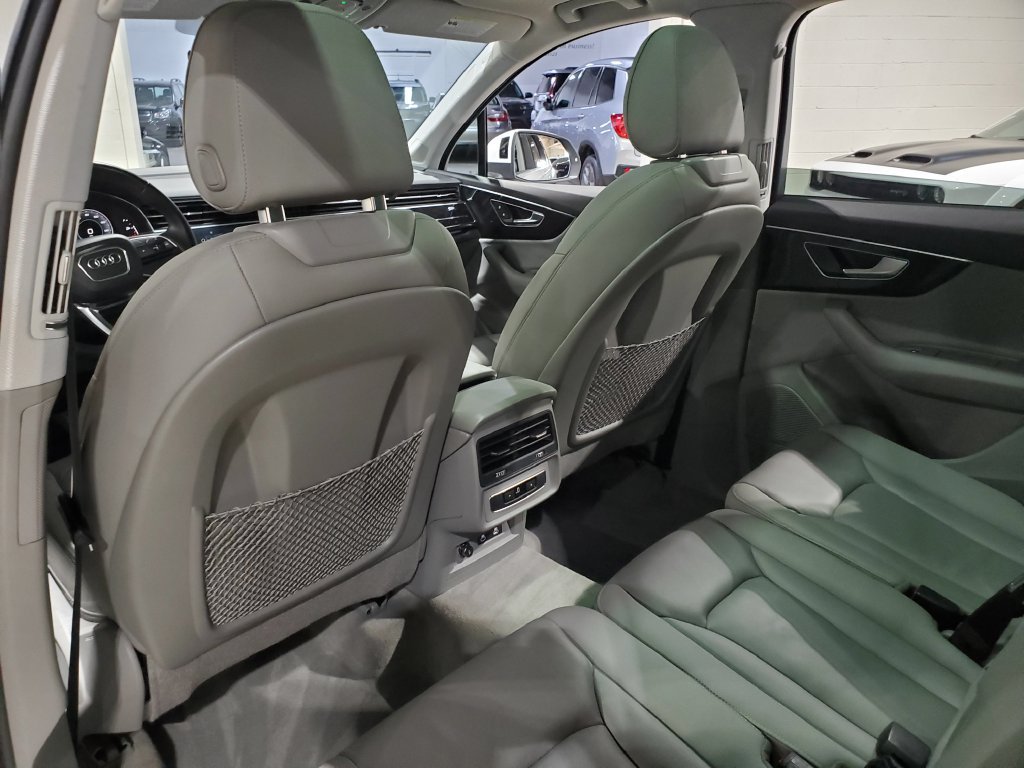 Used 2022 Audi Q7 3.0T Premium Plus AWD/4WD image 28