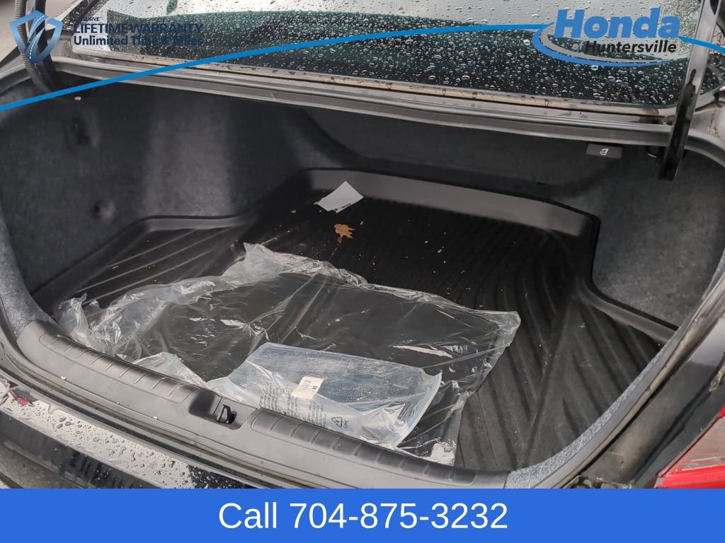 Used 2022 Honda Accord LX image 12