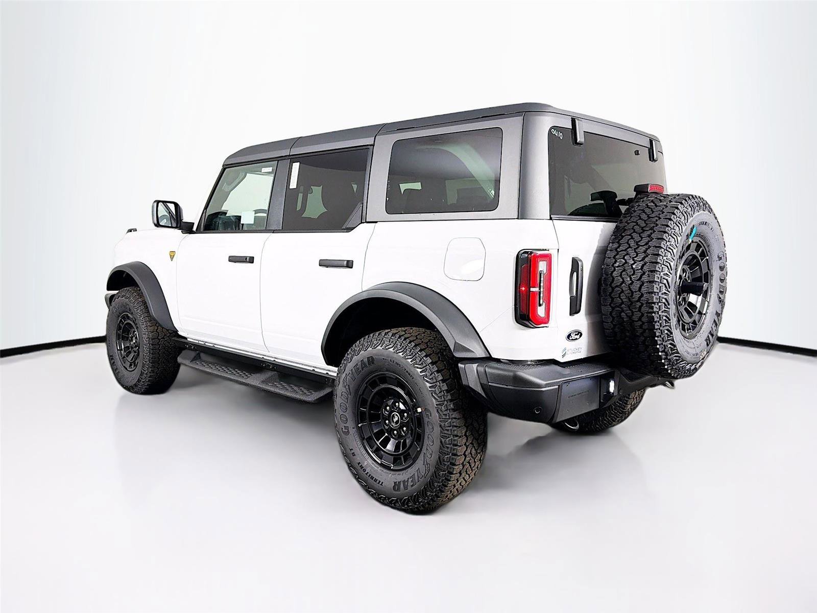 New 2026 Ford Bronco Badlands w/ Sasquatch Package image 5