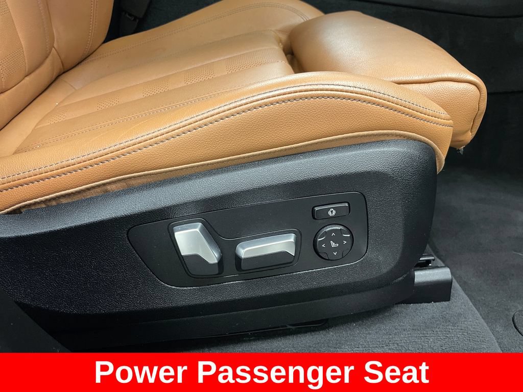Used 2019 BMW X5 xDrive40i w/ Premium Package 2 AWD/4WD image 13
