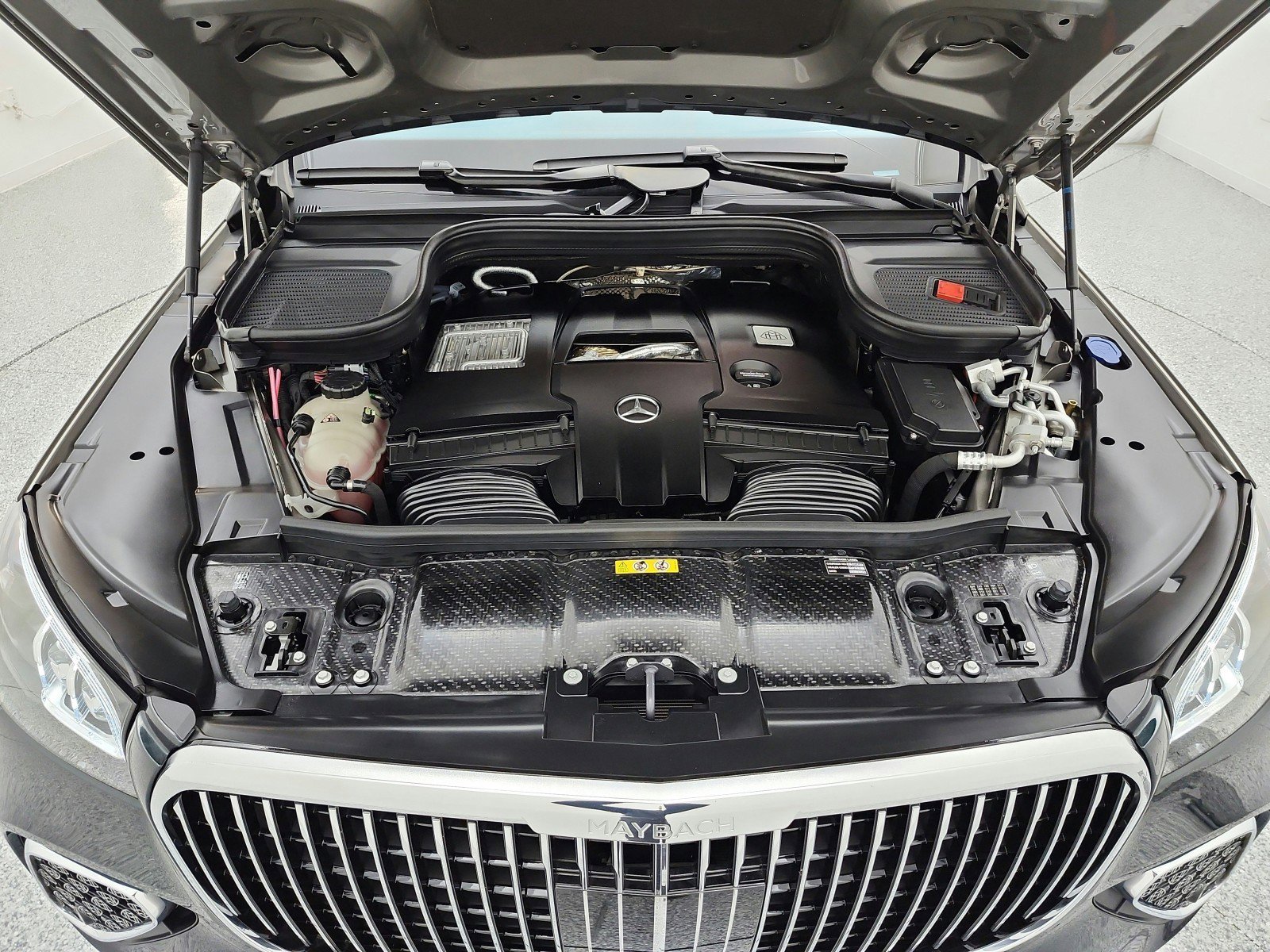 Certified 2024 Mercedes-Benz Maybach GLS 600 4MATIC image 22