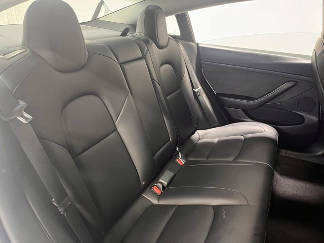 Used 2022 Tesla Model 3 Long Range image 13