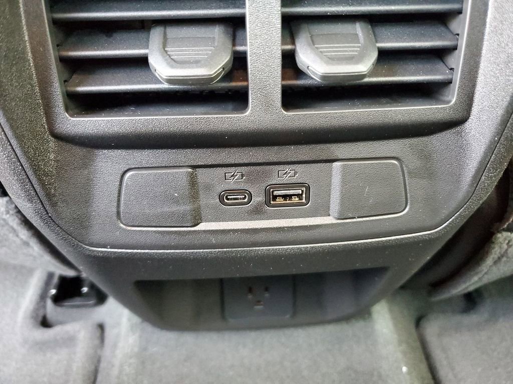 New 2024 GMC Canyon Elevation w/ Convenience Package image 22