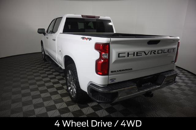 Used 2020 Chevrolet Silverado 1500 LTZ w/ LTZ Premium Package AWD/4WD image 7