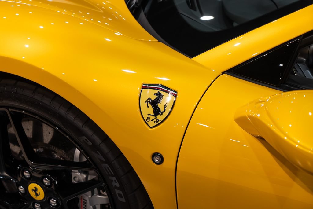 Certified 2023 Ferrari F8 Tributo RWD image 31