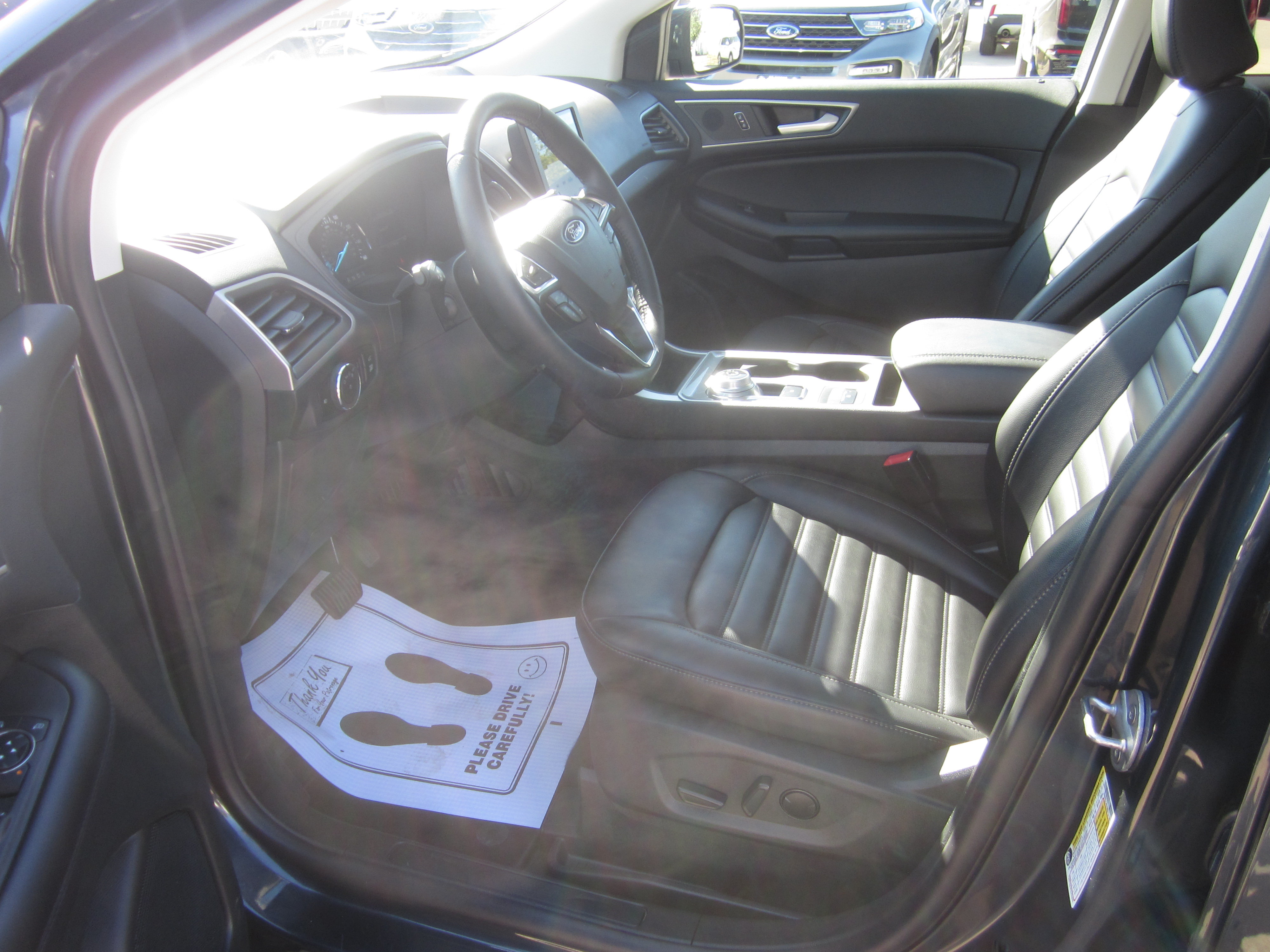 Used 2024 Ford Edge SEL w/ Convenience Package AWD/4WD image 11