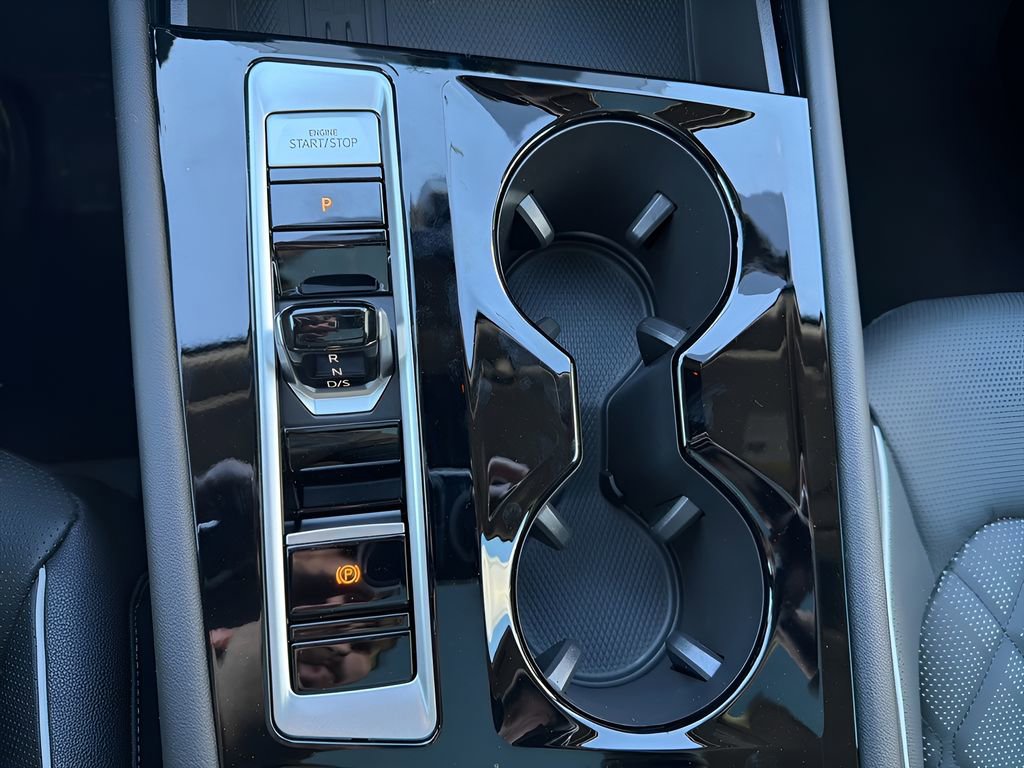 New 2026 Volkswagen Atlas SEL Premium R-Line image 19