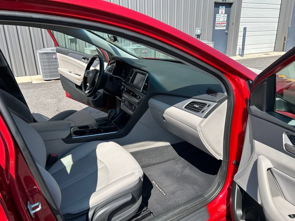 Used 2019 Hyundai Sonata SEL FWD image 23