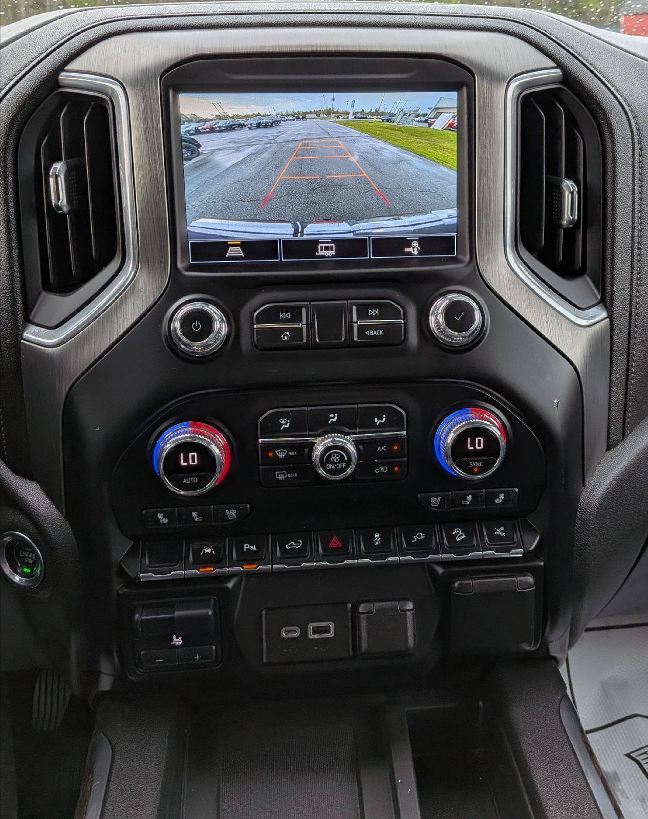 Used 2021 GMC Sierra 1500 Denali w/ Denali Premium Package AWD/4WD image 20