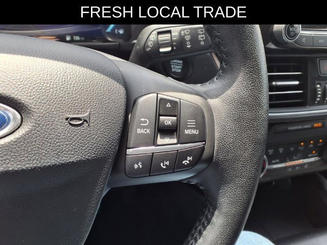 Used 2020 Ford Escape Titanium FWD image 23